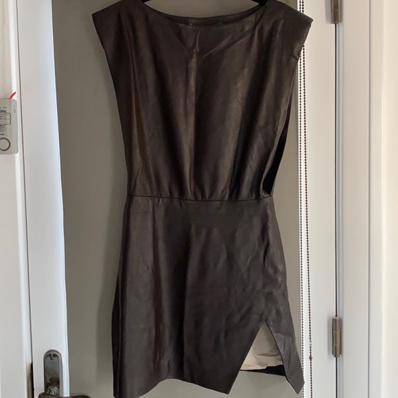 Zeynep Arçay brown leather dress, 2 - Picture 7 of 7
